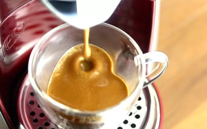 A 3Corações, destacada fabricante no mercado de café, abriu novas oportunidades de emprego em vários estados, incluindo Minas Gerais, com 18 novas vagas. A empresa oferece benefícios como plano de saúde e seguro, além de prezar pela diversidade e inovação em seu ambiente de trabalho.
