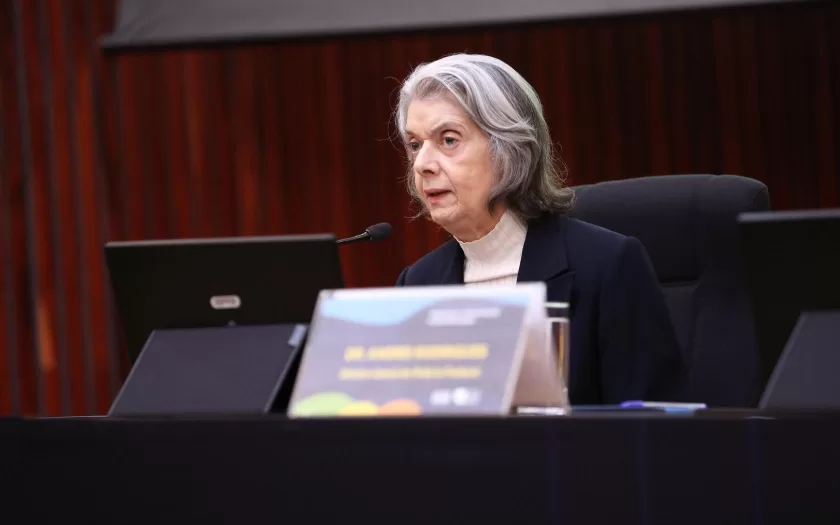 eleicoes-2026-riscos-ia-desinformacao