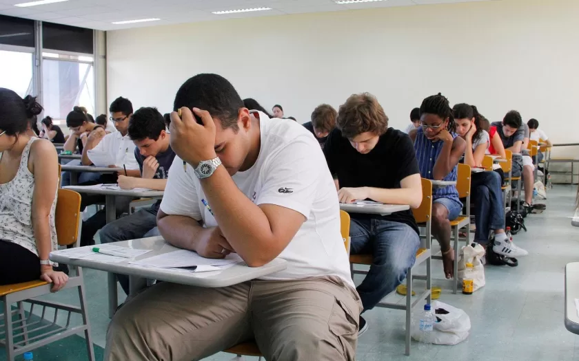 fuvest-divulga-aprovados-vestibular-2026