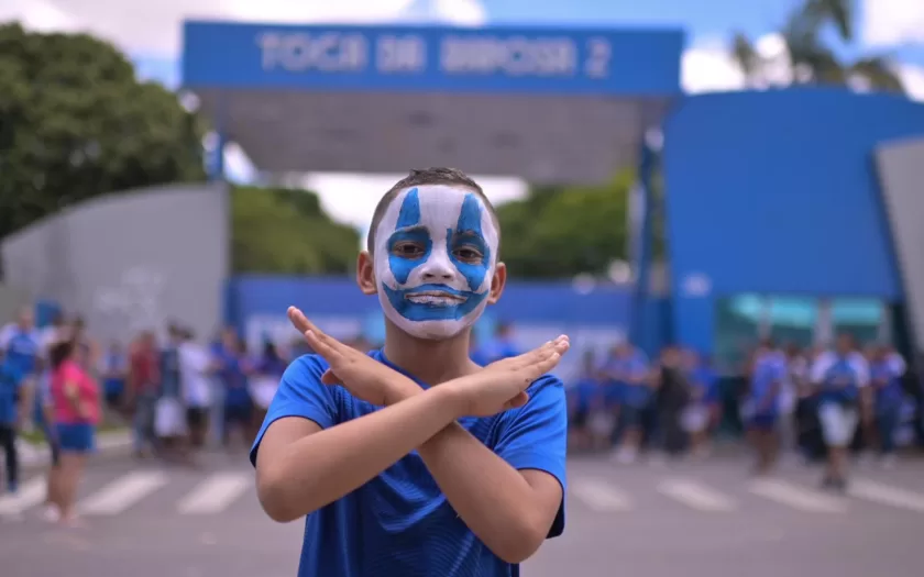gerson-recebido-torcedores-cruzeiro