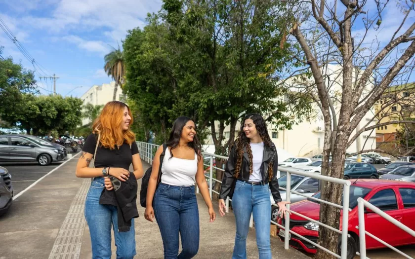 unimontes-peaes-auxilios-estudantis