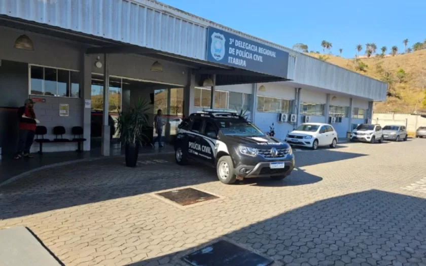 professor-indiciado-importunacao-sexual-aluno